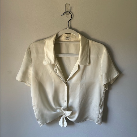 Aritzia Nacisse Blouse in cream - Picture 2 of 5